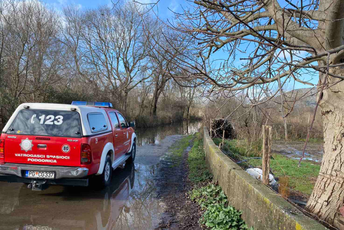 Pripadnici službe zaštite i spašavanja preduzimaju preventivne mjere Pripadnici službe zaštite i spašavanja preduzimaju preventivne mjere