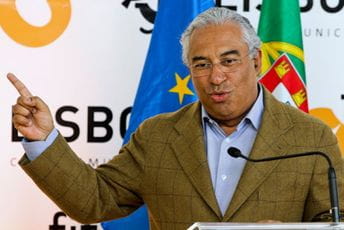 Košta: Novi lokdaun neizbježan Košta: Novi lokdaun neizbježan