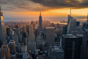 Njujork raskida sve poslovne ugovore sa Trampom Njujork raskida sve poslovne ugovore sa Trampom