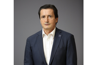 Sekulić: Spajić retroaktivnim odlukama krši Ustav Sekulić: Spajić retroaktivnim odlukama krši Ustav