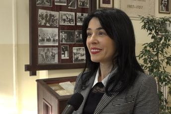 Bojanić Lalović: Ponosni smo na prosvjetare i učenike Bojanić Lalović: Ponosni smo na prosvjetare i učenike