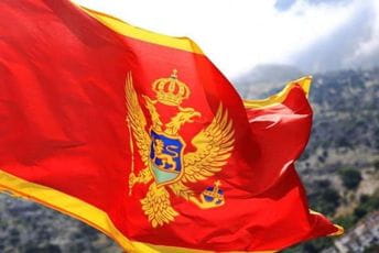 Pokretu "21. maj" podršku dalo više od 2.000 ljudi Pokretu "21. maj" podršku dalo više od 2.000 ljudi