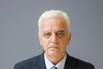 Duković: Neodgovornim odlukama ova vlast ugrožava zdravlje naših građana Duković: Neodgovornim odlukama ova vlast ugrožava zdravlje naših građana