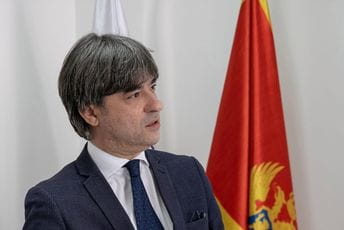 Regionalni vodovod obezbijedio 500 hiljada eura donacija za zaštitu izvorišta Bolje Sestre Regionalni vodovod obezbijedio 500 hiljada eura donacija za zaštitu izvorišta Bolje Sestre