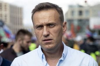 Navaljni tvrdi da je u zatvoru mučen lišavanjem sna Navaljni tvrdi da je u zatvoru mučen lišavanjem sna