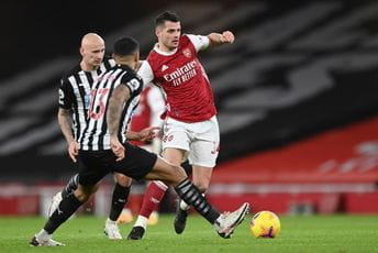 Arsenal ubjedljiv protiv Njukasla Arsenal ubjedljiv protiv Njukasla