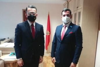 Leposavić najavio intenziviranje saradnje sa UNICEF-om Leposavić najavio intenziviranje saradnje sa UNICEF-om