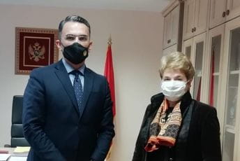 Leposavić - Plugčijeva: Dogovorena je saradnja resornih ministarstava Bugarske i Crne Gore Leposavić - Plugčijeva: Dogovorena je saradnja resornih ministarstava Bugarske i Crne Gore