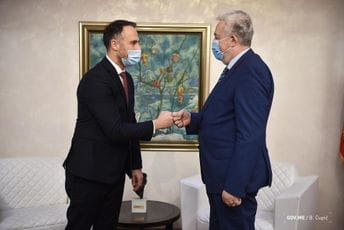 Vlada: Tri ključne oblasti djelovanja Američke privredne komore Vlada: Tri ključne oblasti djelovanja Američke privredne komore