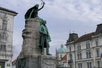 Premijer građanima poslao pismo sa jednom molbom - vakcinišite se Premijer građanima poslao pismo sa jednom molbom - vakcinišite se