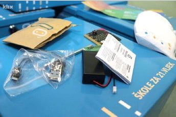 Osnovci u Crnoj Gori stiču vještine za 21. vijek: Kritičko mišljenje i programiranje temelj savremenog obrazovanja Osnovci u Crnoj Gori stiču vještine za 21. vijek: Kritičko mišljenje i programiranje temelj savremenog obrazovanja