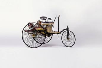 Na današnji dan: Prvi automobil na benzinski pogon Na današnji dan: Prvi automobil na benzinski pogon