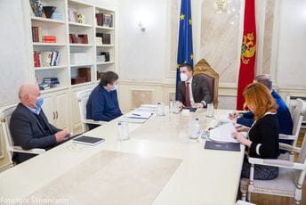 Bečić: Imam poseban senzibilitet za zahtjeve radnika Solane Bečić: Imam poseban senzibilitet za zahtjeve radnika Solane