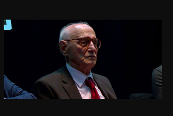 Sreten Perović kandidovan za Nobelovu nagradu Sreten Perović kandidovan za Nobelovu nagradu