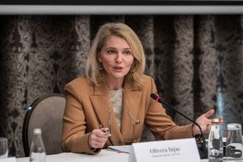 Lovćenske straže: Injac između Zagreba i Spuža Lovćenske straže: Injac između Zagreba i Spuža