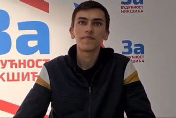 Kovačević suflira jednom od uhapšenih za napad na Ašanina (VIDEO) Kovačević suflira jednom od uhapšenih za napad na Ašanina (VIDEO)