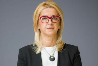 Pribilović: Izmjenama Zakona o državnom tužilaštvu još jednom bi bio zgažen Ustav i pravni sistem Crne Gore Pribilović: Izmjenama Zakona o državnom tužilaštvu još jednom bi bio zgažen Ustav i pravni sistem Crne Gore