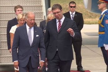 Bajden poručio Vučiću: Podrška SAD međusobnom priznanju Srbije i Kosova Bajden i Vučić