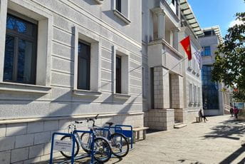 NB "Radosav Ljumović" o knjizi Danila Burzana: Nikoga ne diskriminišemo, sve što tražimo jeste da se ne insistira na kvantitetu nauštrb kvaliteta