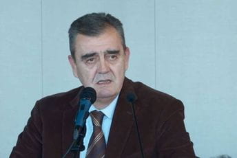 ŽIVKOVIĆ: Barem ćutite, kad obraza nemate ŽIVKOVIĆ: Barem ćutite, kad obraza nemate