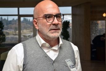 Nemile scene zbog službenog pečata Nemile scene zbog službenog pečata