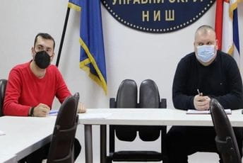 Načelnik Nišavskog okruga Petar Babović organizovao dolazak naprednjaka u Nikšić Načelnik Nišavskog okruga Petar Babović organizovao dolazak naprednjaka u Nikšić