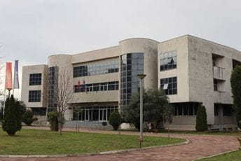 Fakulteti mogu da biraju onlajn ili nastavu uživo Fakulteti mogu da biraju onlajn ili nastavu uživo