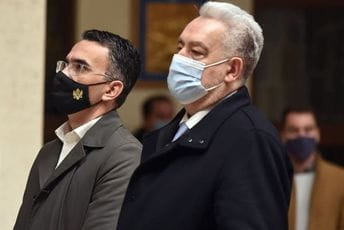 Krivokapić i Leposavić tražili da se odgodi usvajanje dva tužilačka zakona Krivokapić i Leposavić tražili da se odgodi usvajanje dva tužilačka zakona