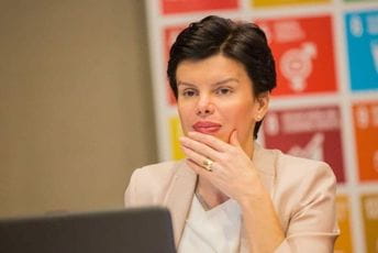 Brajović: Crnoj Gori 82.000 Astra Zenekinih vakcina Brajović: Crnoj Gori 82.000 Astra Zenekinih vakcina