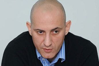 Sud ponovo poništio odluku Skupštine o razrješenju Đurovića Sud ponovo poništio odluku Skupštine o razrješenju Đurovića