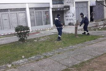 Gradske službe saniraju štetu uzrokovanu snažnim udarima vjetra u Podgorici Gradske službe saniraju štetu uzrokovanu snažnim udarima vjetra u Podgorici