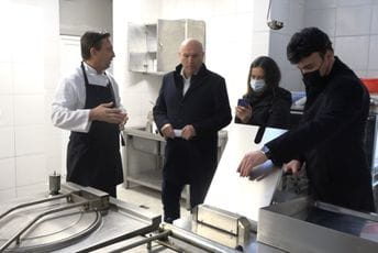 U Budvi otvorena Narodna kuhinja: “Niko ne smije da bude gladan” U Budvi otvorena Narodna kuhinja: “Niko ne smije da bude gladan”