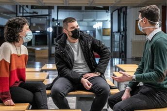 StartUp akademija podstiče timski rad i priprema studente za poslovni svijet StartUp akademija podstiče timski rad i priprema studente za poslovni svijet