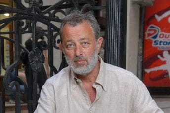 Aleksića za seksualno zlostavljanje tereti ukupno deset žena Aleksića za seksualno zlostavljanje tereti ukupno deset žena