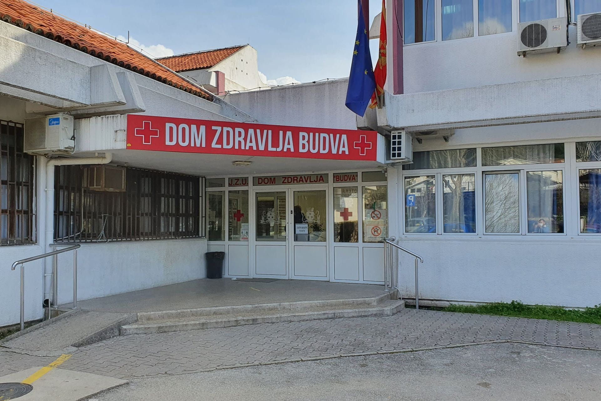 Fotografija 3: Radoman: Dnevno više od 100 novoboljelih i 130 na terapiji