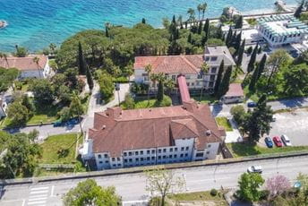 Otežan rad u Meljinama, veliki broj medicinara u izolaciji