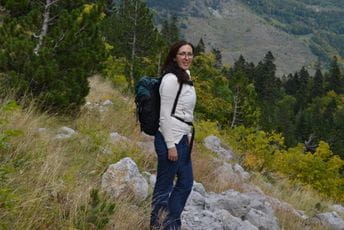 Pregled istraživanja vegetacije i flore Lovćena kroz istoriju Pregled istraživanja vegetacije i flore Lovćena kroz istoriju