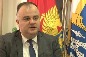 Katić: Đački prevoz za Tivat neće biti ukinut