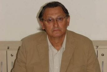 Perović pisao Popi i Krivokapiću: Zbog pukog revanšizma kidaju veze sa dijasporom Perović pisao Popi i Krivokapiću: Zbog pukog revanšizma kidaju veze sa dijasporom