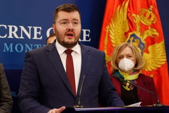 DCG: Koštate nas 1.500 eura dnevno, a rezultati su katastrofalni DCG: Koštate nas 1.500 eura dnevno, a rezultati su katastrofalni