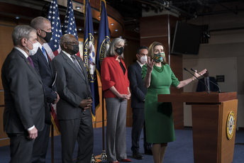 SAD: Usvojen plan pomoći od 1.900 milijardi dolara SAD: Usvojen plan pomoći od 1.900 milijardi dolara