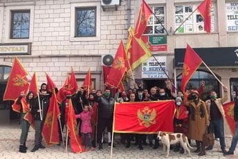 PKS: Podmukli scenario četničkog vojvode, smjene pozadina predstave o prebijanju Trebješanina PKS: Podmukli scenario četničkog vojvode, smjene pozadina predstave o prebijanju Trebješanina