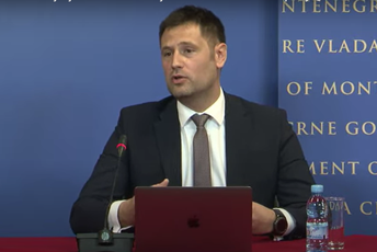 Todorović: Pravimo zdravu strukturu, jedini kriterijum pri zapošljavanju biće kompetentnost Todorović: Pravimo zdravu strukturu, jedini kriterijum pri zapošljavanju biće kompetentnost