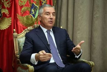 ĐUKANOVIĆ: Katastrofa da ostanemo van EU kolosjeka ĐUKANOVIĆ: Katastrofa da ostanemo van EU kolosjeka