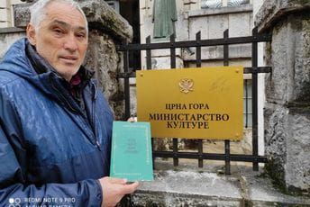 Kaluđerović: Crnogorce niko ne može poništavati, crnogorski jezik mora da postoji Kaluđerović: Crnogorce niko ne može poništavati, crnogorski jezik mora da postoji