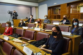 Trinaesto zasijedanje Ženskog parlamenta: Žene u Crnoj Gori su najpogođenije krizom u vrijeme pandemije Trinaesto zasijedanje Ženskog parlamenta: Žene u Crnoj Gori su najpogođenije krizom u vrijeme pandemije