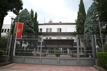 Pogledajte se u ogledalo, ne krivite glasnika kad donosi loše vijesti Pogledajte se u ogledalo, ne krivite glasnika kad donosi loše vijesti