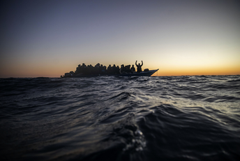 Na brodu u Italiji pronađena tijela osam migranata