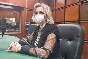 Borovinić Bojović: Još restriktivnije mjere, škole će raditi onlajn Borovinić Bojović: Još restriktivnije mjere, škole će raditi onlajn