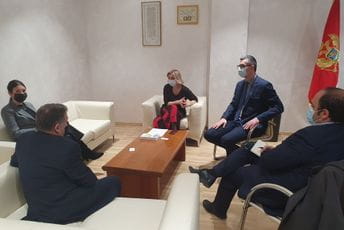 Francuska spremna da pomogne crnogorskom zdravstvenom sistemu Francuska spremna da pomogne crnogorskom zdravstvenom sistemu